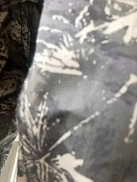 Snapshot of lolo7121 chatting on September 10, 2025, 6:57 am lolo7121 online show from September 10, 2025, 6:57 am