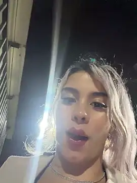 YouCandiSumisa online show from April 11, 2026, 3:33 am