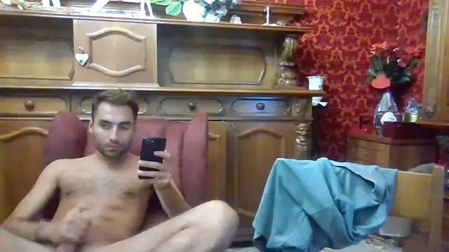 Torissimo92 online show from September 19, 2025, 7:58 pm