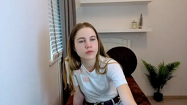Spicy Lexi online show from May 22, 2026, 6:42 am