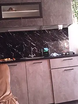 llass55 online show from September 12, 2025, 5:40 am