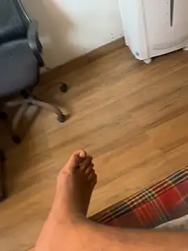 Snapshot of jackyw chatting on September 22, 2025, 9:33 am jackyw online show from September 22, 2025, 9:33 am