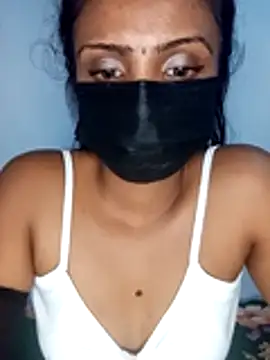 Snapshot of kissy_doll chatting on October 15, 2025, 7:03 pm kissy doll online show from October 15, 2025, 7:03 pm