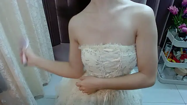 Snapshot of Shenlly chatting on September 16, 2025, 1:17 am Shenlly online show from September 16, 2025, 1:17 am