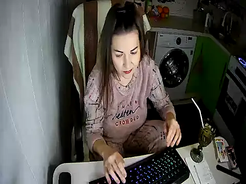 Snapshot of Adda1205 chatting on January 17, 2026, 3:00 am Adda1205 online show from January 17, 2026, 3:00 am