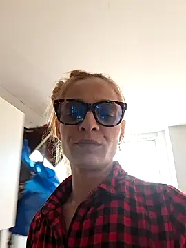 aellabeyonce online show from April 16, 2026, 3:13 pm