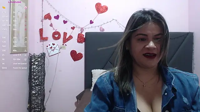 pamela echeverria online show from March 21, 2026, 11:26 am