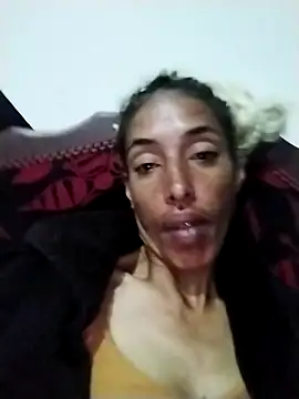 catrina love online show from April 2, 2026, 12:03 pm