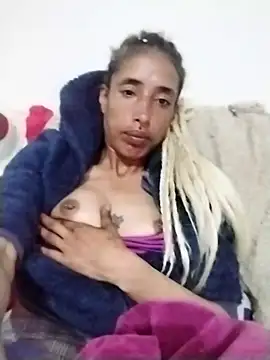 catrina love online show from April 6, 2026, 6:53 pm