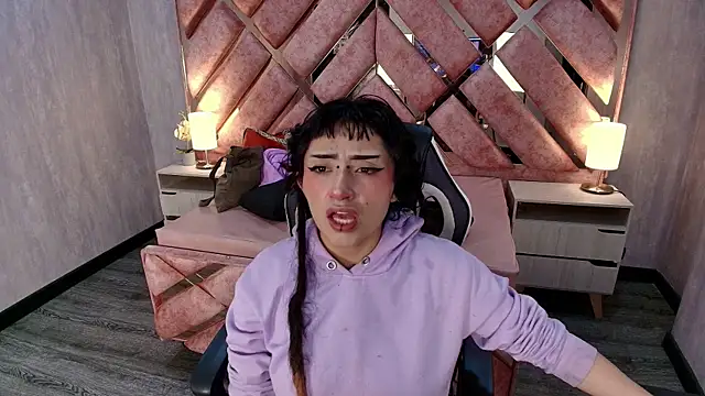 Snapshot of Babyyrasta666 chatting on November 12, 2025, 3:18 am Babyyrasta666 online show from November 12, 2025, 3:18 am