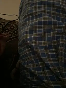 Snapshot of Loverboyjillu chatting on December 22, 2025, 11:40 am Loverboyjillu online show from December 22, 2025, 11:40 am