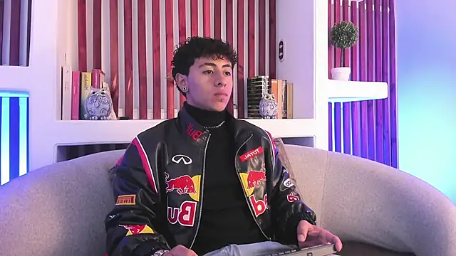 Troy dalton online show from September 29, 2025, 7:19 pm