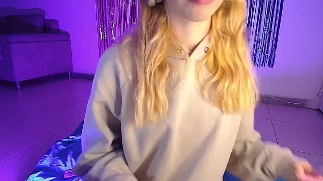 Alina Lee t online show from October 16, 2025, 2:34 am