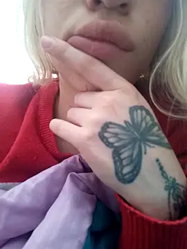 Alina Lee t online show from October 19, 2025, 1:34 pm