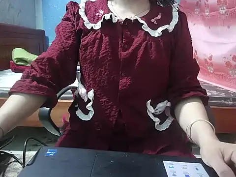 Snapshot of Xue_weng chatting on April 22, 2026, 3:53 am Xue weng online show from April 22, 2026, 3:53 am