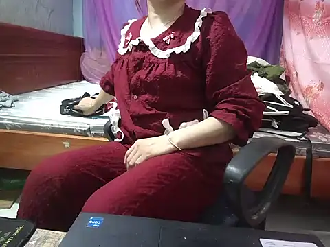 Snapshot of Xue_weng chatting on April 26, 2026, 4:21 am Xue weng online show from April 26, 2026, 4:21 am