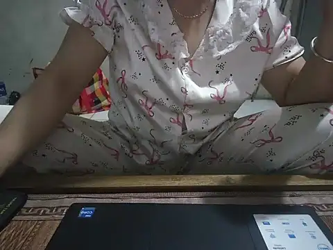 Snapshot of Xue_weng chatting on June 7, 2026, 2:59 am Xue weng online show from June 7, 2026, 2:59 am