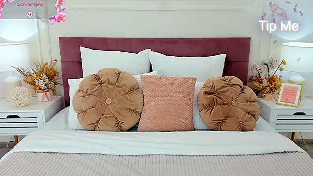 Snapshot of ToriSonn chatting on November 17, 2025, 1:17 pm ToriSonn online show from November 17, 2025, 1:17 pm