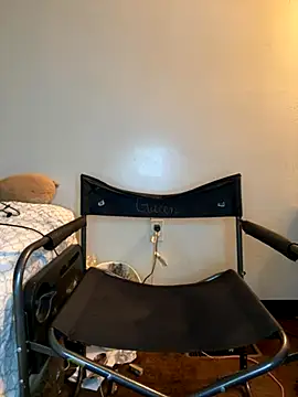 viceutk1 online show from October 26, 2025, 10:36 pm