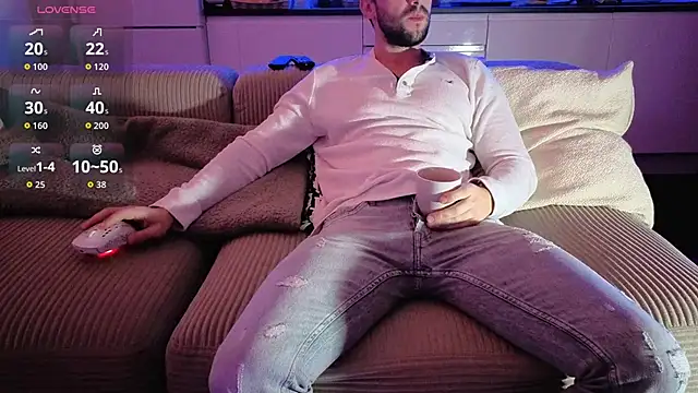 Snapshot of boiteasex chatting on February 23, 2026, 5:49 am boiteasex online show from February 23, 2026, 5:49 am