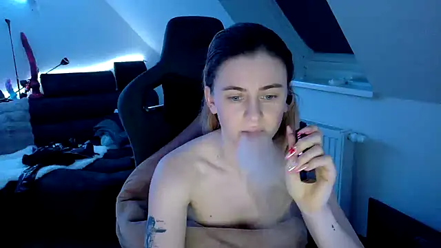 Melly4You online show from March 13, 2026, 10:27 pm