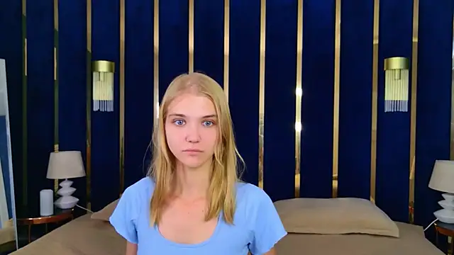 4example Chloe online show from July 28, 2026, 5:58 am