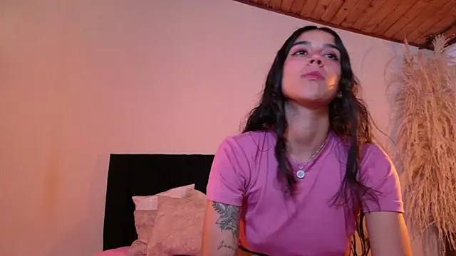 DanielaMonroe online show from March 18, 2026, 9:40 pm