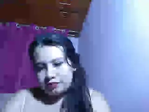 Snapshot of nina_kisslove chatting on November 18, 2025, 8:35 pm nina kisslove online show from November 18, 2025, 8:35 pm