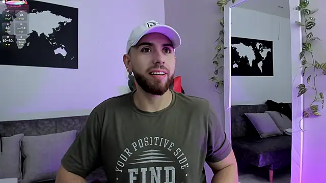 Snapshot of Maximo_Wolff chatting on November 25, 2025, 7:36 pm Maximo Wolff online show from November 25, 2025, 7:36 pm