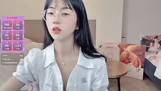 Snapshot of nini_a chatting on February 6, 2026, 11:57 am nini a online show from February 6, 2026, 11:57 am