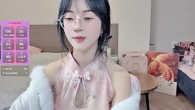 Snapshot of nini_a chatting on February 7, 2026, 1:15 pm nini a online show from February 7, 2026, 1:15 pm