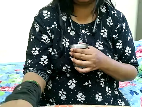 ammu1990 online show from April 8, 2026, 2:33 am