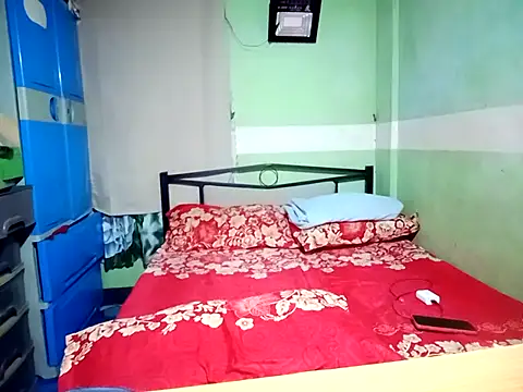 ashley kimxx online show from October 10, 2025, 12:26 pm