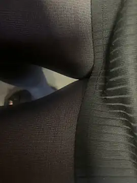 HiddenHoneyLDN online show from September 16, 2025, 8:48 am