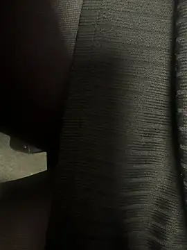 HiddenHoneyLDN online show from February 11, 2026, 2:33 pm