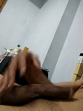 Snapshot of rayane7xx chatting on September 18, 2025, 12:40 pm rayane7xx online show from September 18, 2025, 12:40 pm