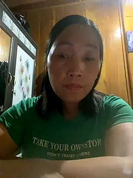 Snapshot of Lai005 chatting on September 19, 2025, 9:32 am Lai005 online show from September 19, 2025, 9:32 am