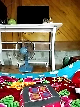 Snapshot of Lai005 chatting on October 21, 2025, 3:51 am Lai005 online show from October 21, 2025, 3:51 am