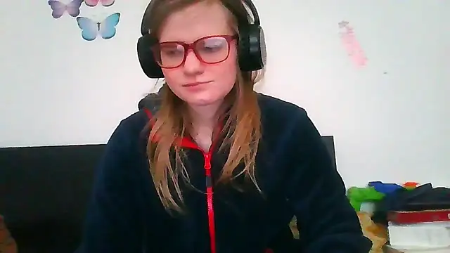 Moonolighta online show from March 8, 2026, 1:26 pm