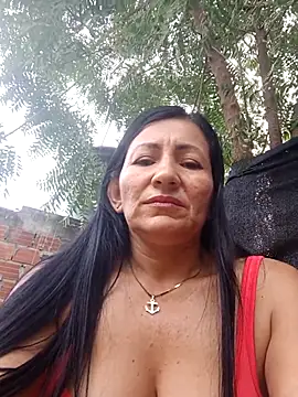 maturexxxnaughty online show from December 15, 2025, 12:20 pm