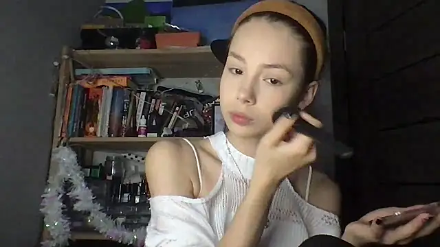 Yuna5343 online show from January 9, 2026, 9:05 pm