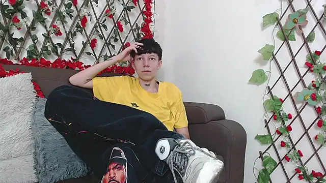 LiamBrown09 online show from March 21, 2026, 7:06 pm