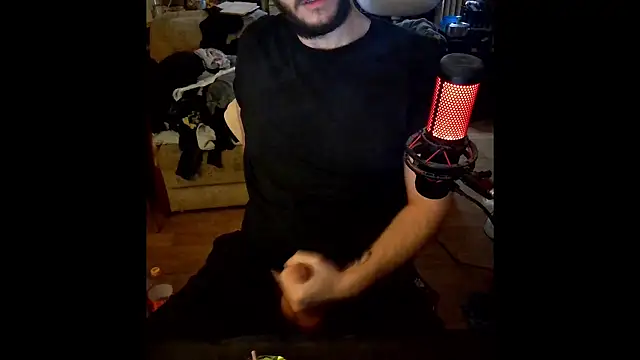 Snapshot of _SpicyStuff_@xh chatting on December 3, 2025, 6:43 am SpicyStuff xh online show from December 3, 2025, 6:43 am