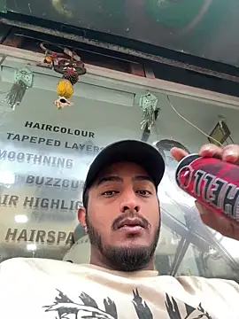 Snapshot of seenu2101 chatting on February 18, 2026, 11:06 am seenu2101 online show from February 18, 2026, 11:06 am