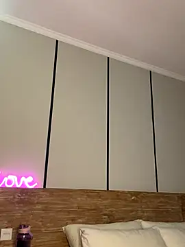 savana heart online show from September 13, 2025, 2:22 am