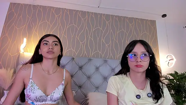 Naughty Couple83 online show from June 2, 2026, 7:05 pm
