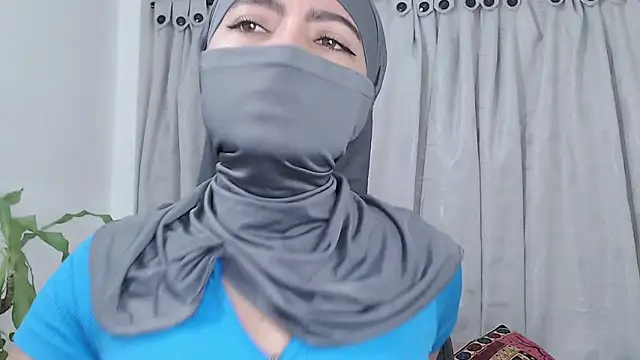 jade nassar online show from March 28, 2026, 1:33 pm