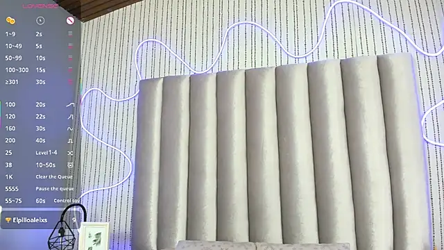 SamanthaPeachss online show from February 17, 2026, 11:40 am