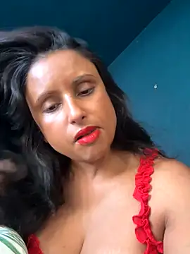 Angelaarayexx online show from October 16, 2025, 12:28 pm