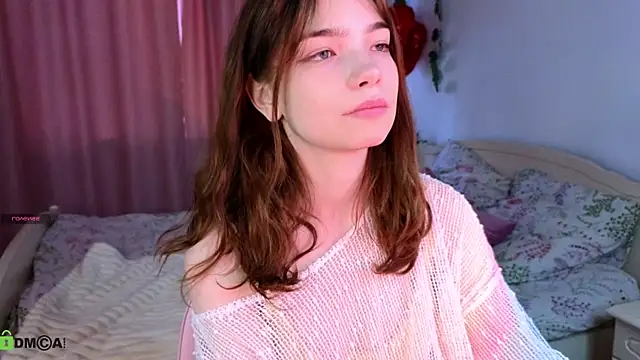 Snapshot of Evi_Brook chatting on April 27, 2026, 1:31 pm Evi Brook online show from April 27, 2026, 1:31 pm